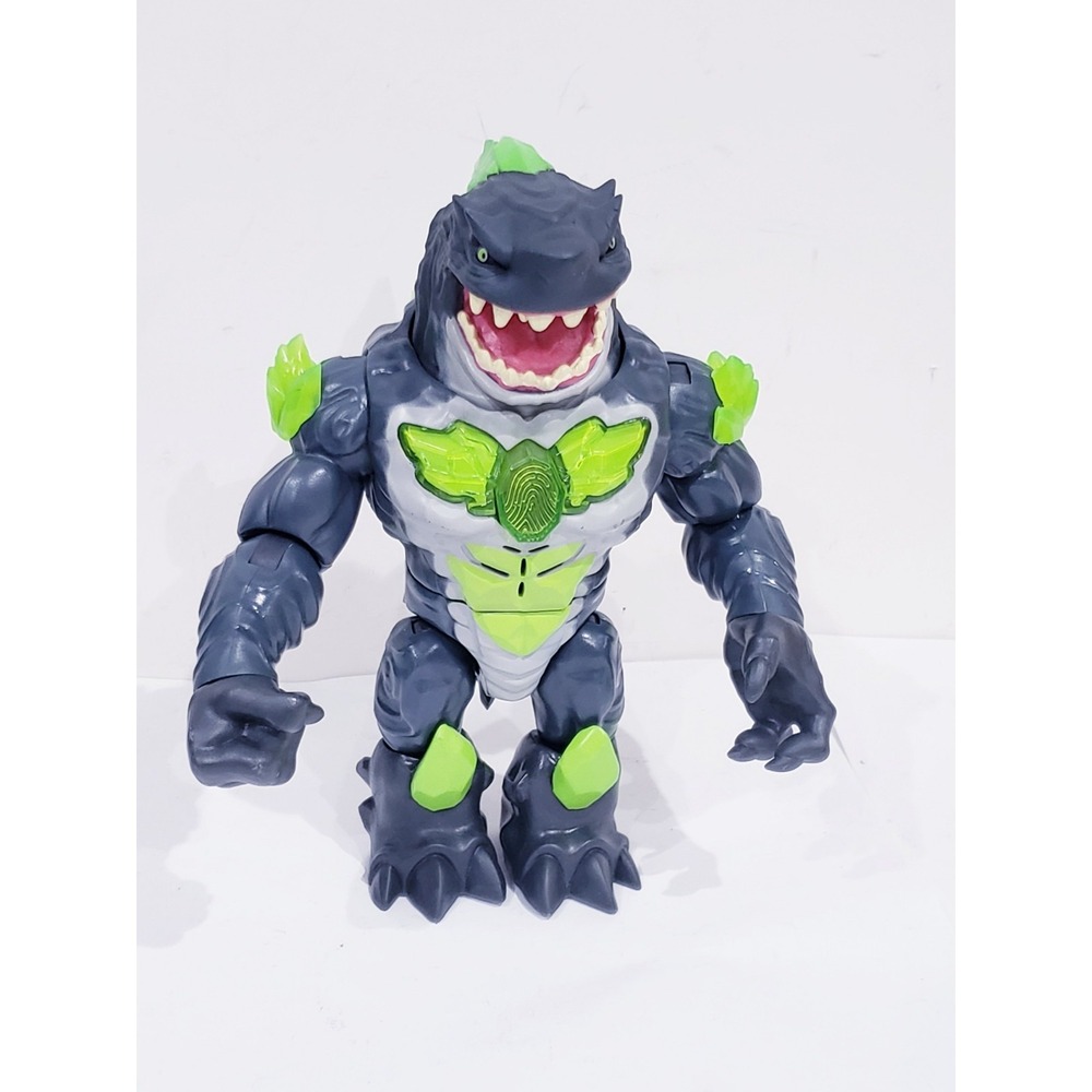 Beast Lab Mayhem Action Figure Mega Shark Beast Creator Experiment Light & Sound